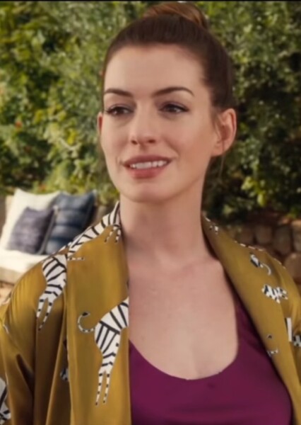 Anne Hathaway photo