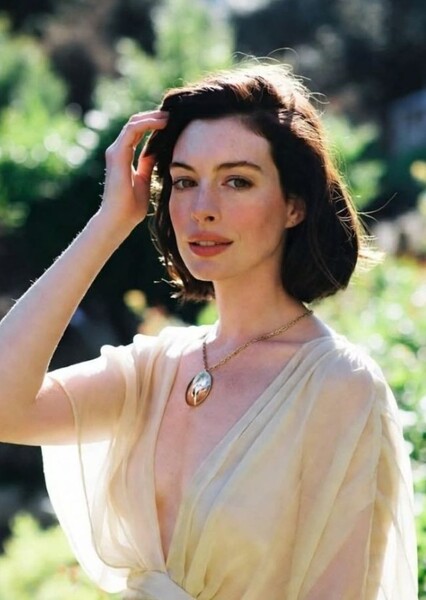 Anne Hathaway