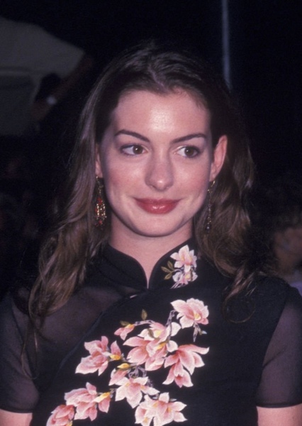 Anne Hathaway