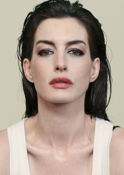 Anne Hathaway photo