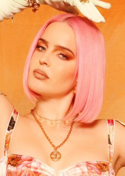 Anne-Marie photo