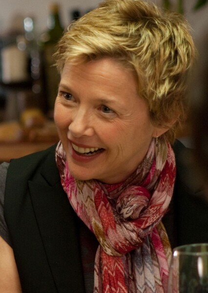 Annette Bening photo