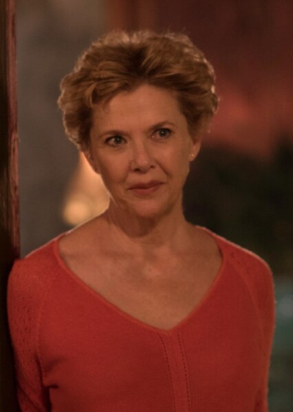Annette Bening photo