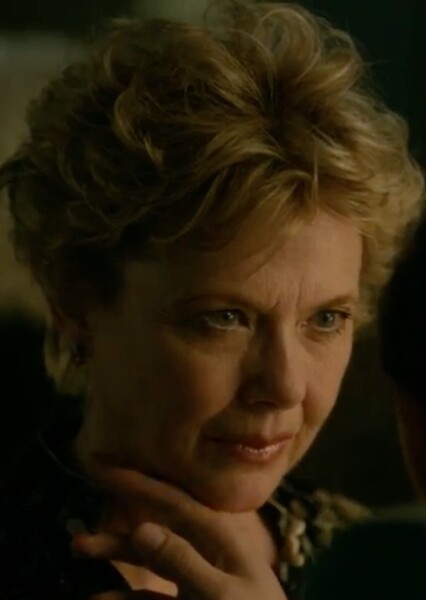 Annette Bening photo