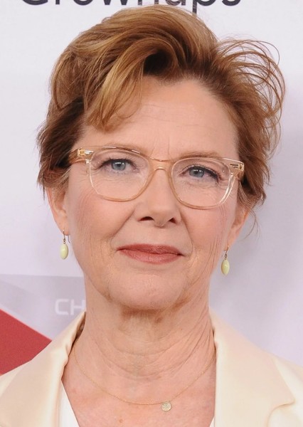 Annette Bening photo