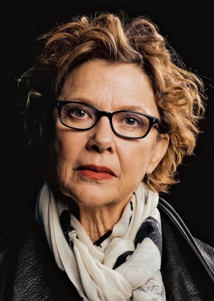 Annette Bening photo