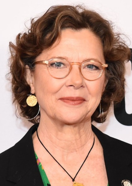 Annette Bening photo