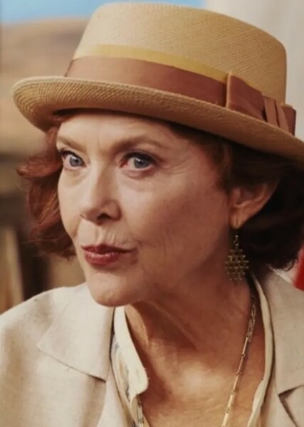 Annette Bening photo