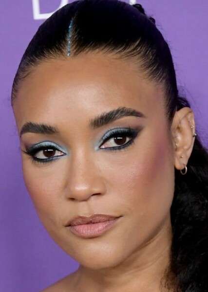 Annie Ilonzeh photo
