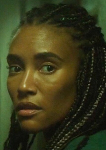 Annie Ilonzeh photo
