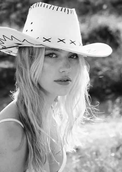 Annie Schröter photo