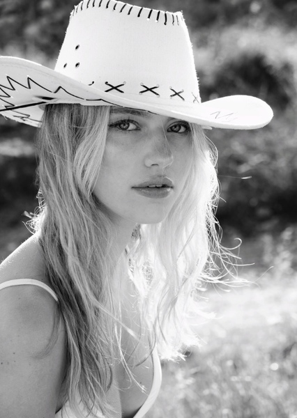 Annie Schröter photo