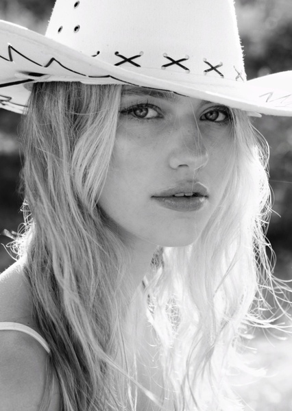 Annie Schröter photo
