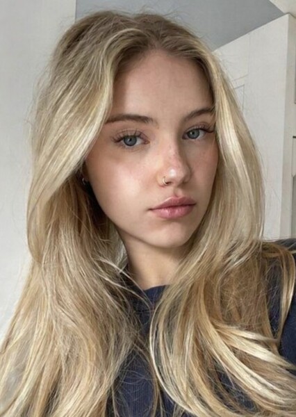 Annie Schröter photo