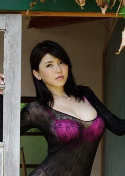 Anri Okita photo