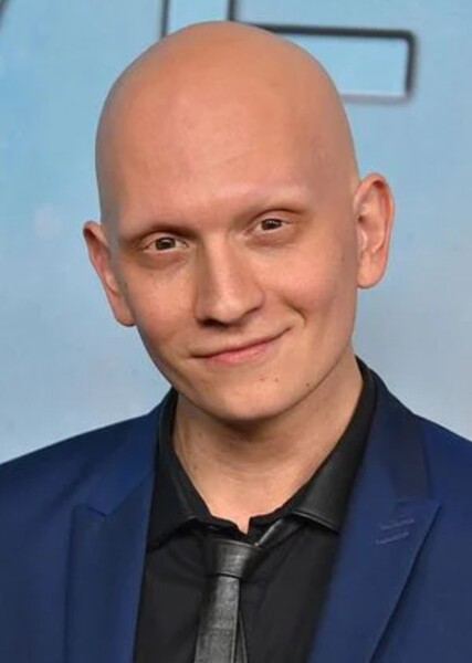 Anthony Carrigan photo
