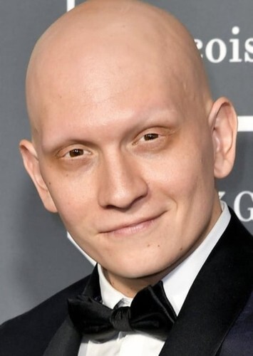 Anthony Carrigan photo
