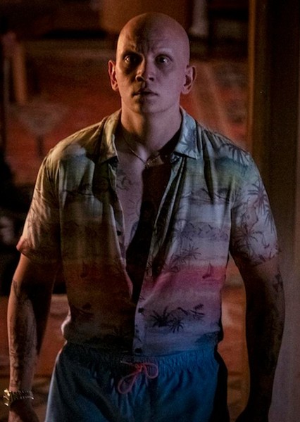 Anthony Carrigan photo
