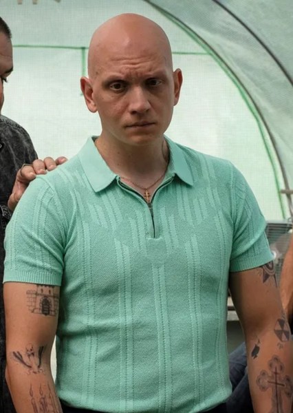 Anthony Carrigan photo