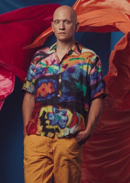 Anthony Carrigan photo