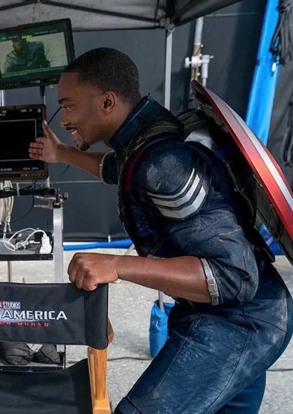 Anthony Mackie photo
