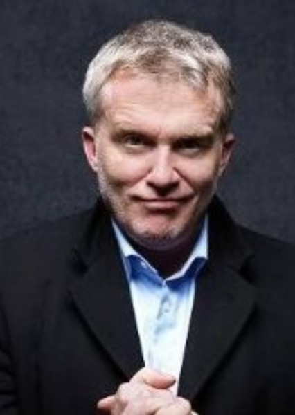 Anthony Michael Hall photo