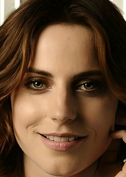 Antje Traue