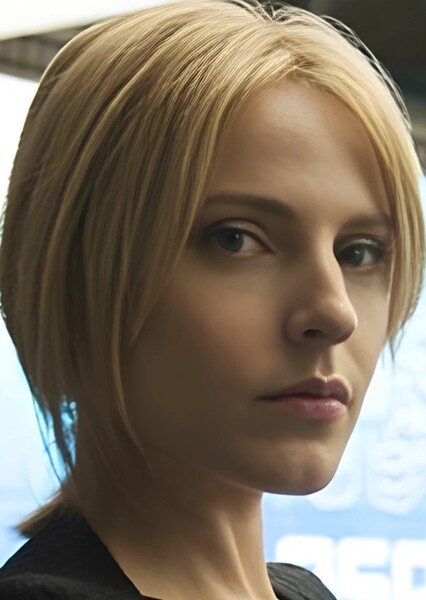 Antje Traue photo