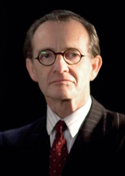 Anton Lesser photo
