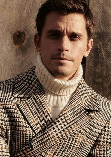 Antoni Porowski photo