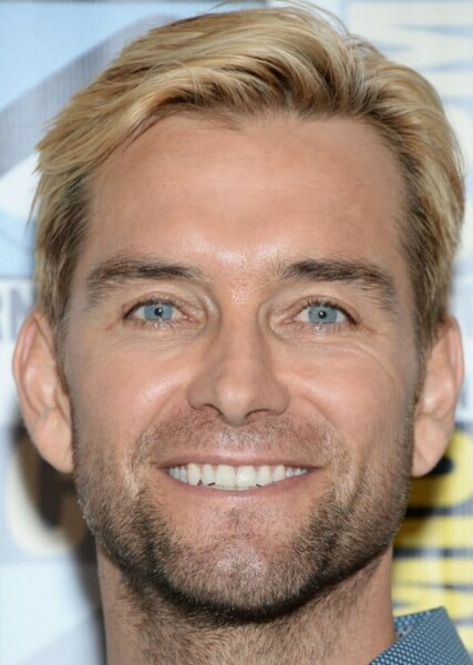 Antony Starr
