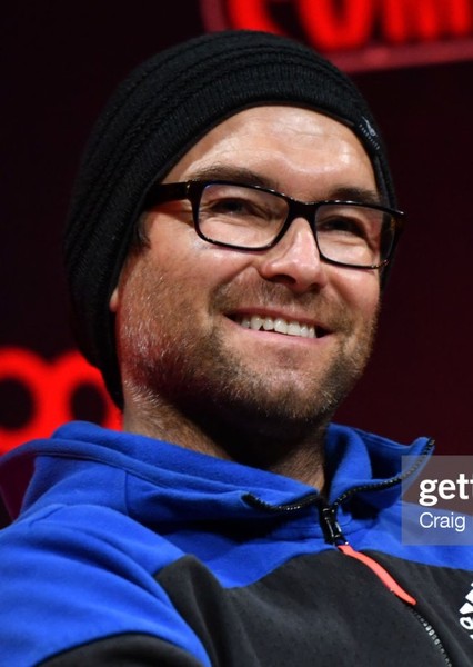 Antony Starr photo