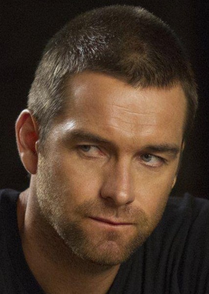 Antony Starr photo
