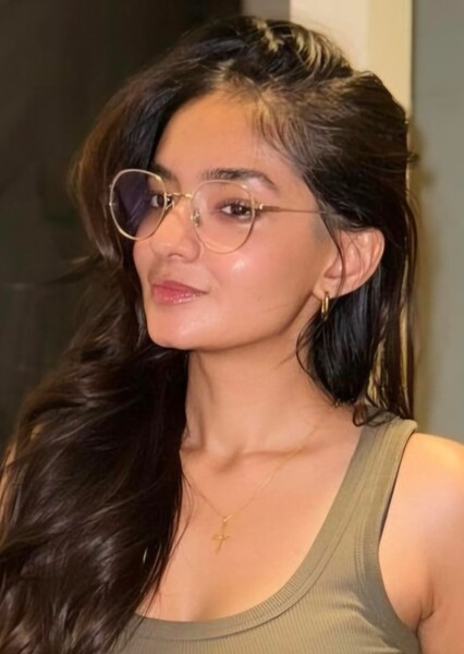 Anushka Sen photo