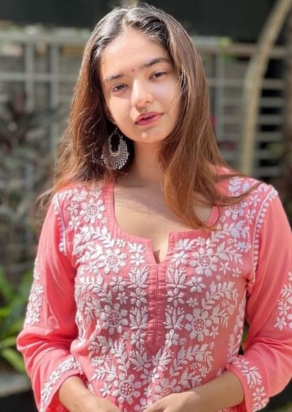 Anushka Sen photo