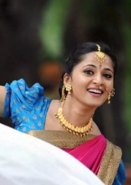 Anushka Shetty photo