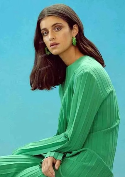 Anya Chalotra