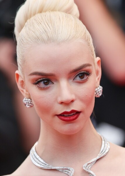 Anya Taylor-Joy photo
