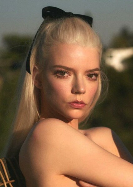 Anya Taylor-Joy photo