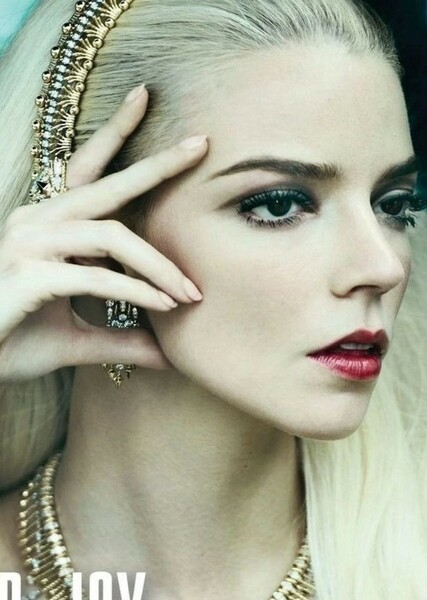 Anya Taylor-Joy photo