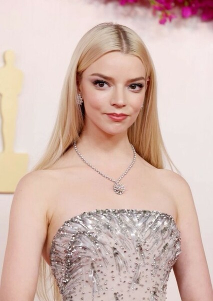 Anya Taylor-Joy photo
