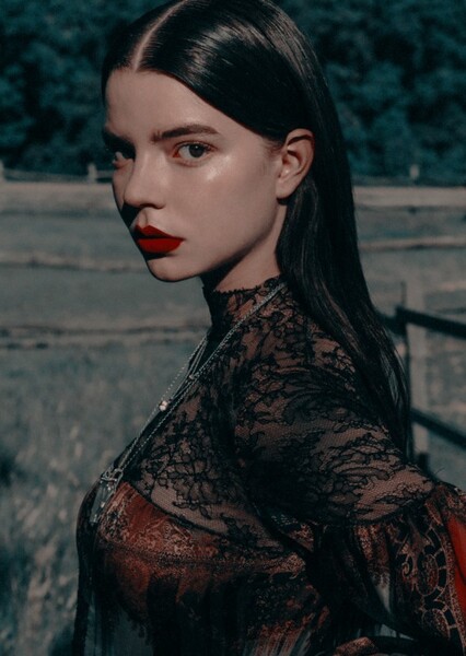 Anya Taylor-Joy photo