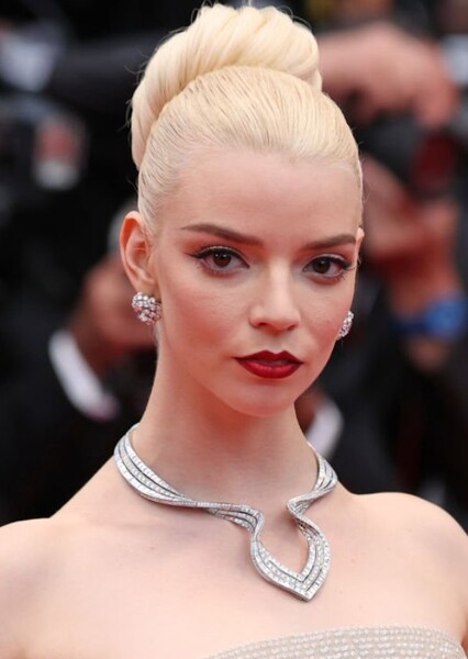 Anya Taylor-Joy photo