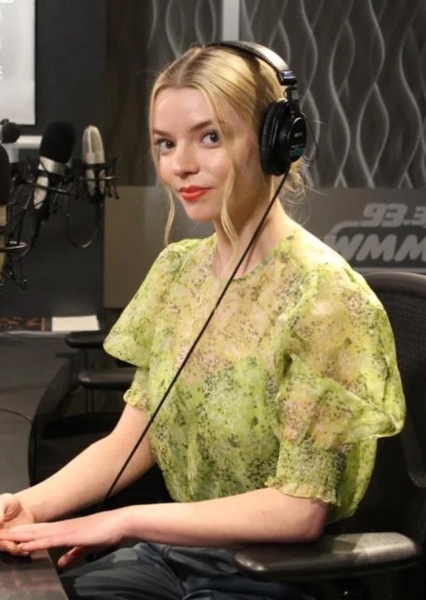 Anya Taylor-Joy photo
