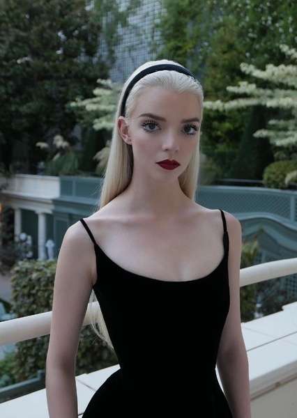 Anya Taylor-Joy photo