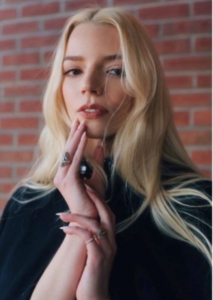 Anya Taylor-Joy photo