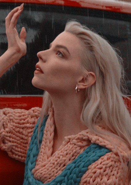 Anya Taylor-Joy photo