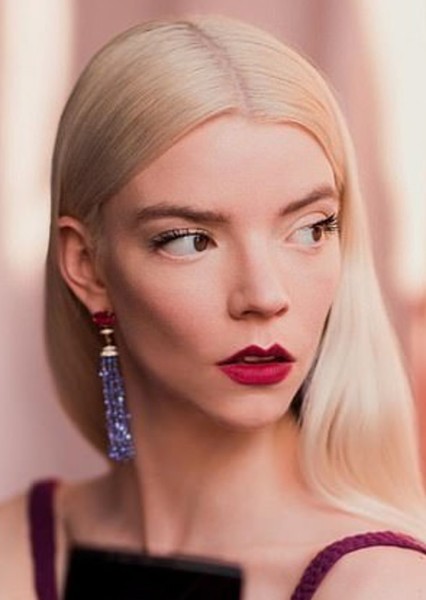 Anya Taylor-Joy photo