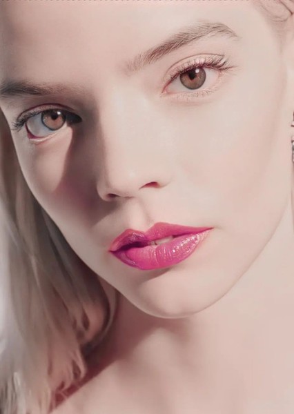 Anya Taylor-Joy photo