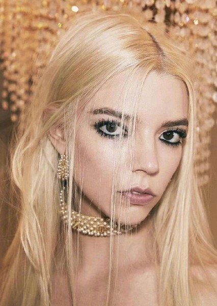 Anya Taylor-Joy photo